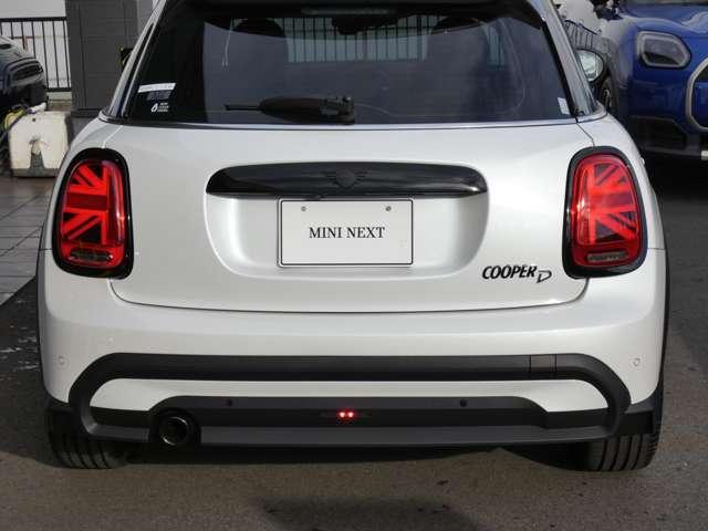 ���j�I���W���b�N�����`�[�t�Ƃ����e�[�������v�I�o�b�N�t�H�O����������Ă��܂��I