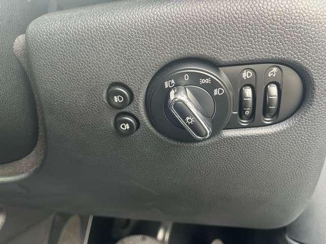 �I�[�g���C�g���ځI