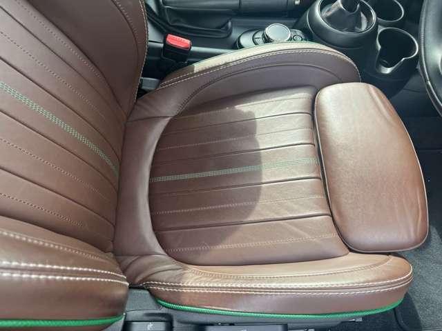 �V�[�g�́A�ւ���E�j��Ȃǂ��Ȃ��A�L���C�ȏ�Ԃł��I�p�C�s���O�̓O���[���ɂȂ��Ă���{�f�B�[�J���[�Ƃ̃o�����X���I�V�����ł�