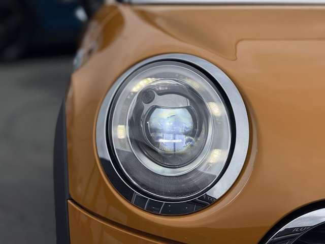 �k�d�c�w�b�h���C�g