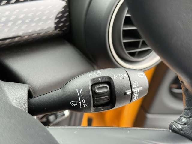 �E�B���J�[���o�[�ƃ��C�p�[���o�[�����Y�ԂƂ͍��E�t�ɂȂ�܂��I