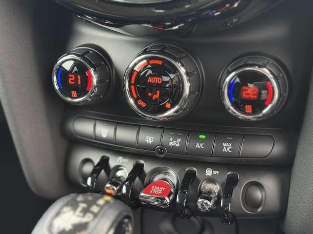 ���E�Ɨ��I�[�g�G�A�R���ŉ^�]�ȁE����Ȃ��ꂼ��ŉ��x�ݒ肪�\�ł��I