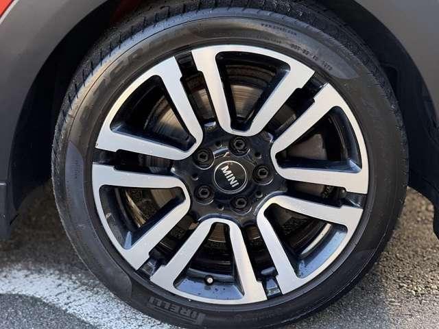 ＭＩＮＩ クーパーＳ　ナビ・ＥＴＣ・ＡＣＣ・シートヒーター・パドルシフト・ハーマンカードンスピーカー・レザーシート（18枚目）