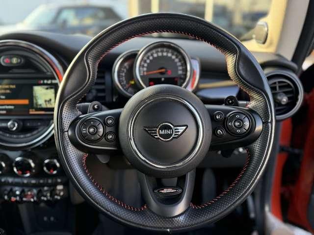 ＭＩＮＩ クーパーＳ　ナビ・ＥＴＣ・ＡＣＣ・シートヒーター・パドルシフト・ハーマンカードンスピーカー・レザーシート（20枚目）