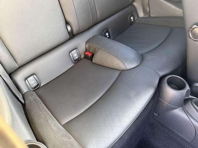 ＭＩＮＩ クーパーＳ　ナビ・ＥＴＣ・ＡＣＣ・シートヒーター・パドルシフト・ハーマンカードンスピーカー・レザーシート（42枚目）