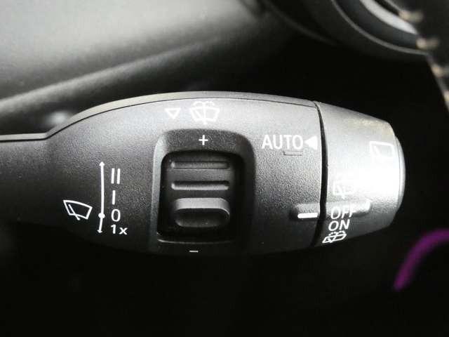 ＭＩＮＩ クーパーＳ　ミニ・ユアーズ・トリム　認定中古車・ナビ・アクティブクルーズコントロール・シートヒーター・純正ホイール・レザーシート・スマホ充電（22枚目）