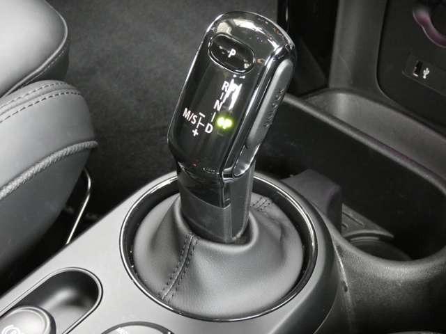 ＭＩＮＩ クーパーＳ　ミニ・ユアーズ・トリム　認定中古車・ナビ・アクティブクルーズコントロール・シートヒーター・純正ホイール・レザーシート・スマホ充電（33枚目）