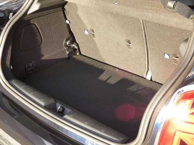 ＭＩＮＩ クーパーＳ　ミニ・ユアーズ・トリム　認定中古車・ナビ・アクティブクルーズコントロール・シートヒーター・純正ホイール・レザーシート・スマホ充電（46枚目）