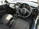 クーパーＤ　正規認定中古車　保証整備付　ナビ　ＥＴＣ　バックカメラ　衝突被害軽減ブレーキ　アイドリングストップ　障害物センサー　ＬＥＤヘッドライト　純正１５インチホイール（24枚目）