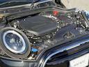 MINIの心臓部であるエンジン!MINIのメカニックが納車前に点検・整備いたしますので、安心してお乗りいただけます!