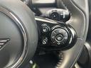 クーパーＳ　６０イヤーズエディション　ナビ・ＥＴＣ・ＡＣＣ・シートヒーター・パドルシフト・前後障害物センサー・バックカメラ・本革シート（16枚目）
