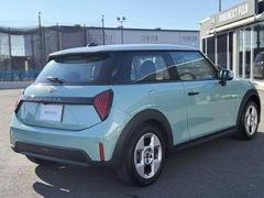 ����������ǥ����顼�ˤƥ��ƥʥ󥹤ʤɤ���ǽ���ݾ��դ�ǧ����ż֤Ȥʤ�ޤ������������ܤˤ⤪���������Ǽ�����˹Ԥ���������ޤ�Ǽ�֡�����Ǽ�֡ˤ������ޤ��� 2