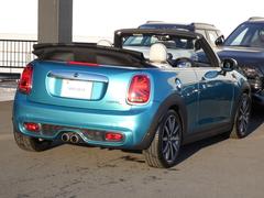 ����������ǥ����顼�ˤƥ��ƥʥ󥹤ʤɤ���ǽ���ݾ��դ�ǧ����ż֤Ȥʤ�ޤ������������ܤˤ⤪���������Ǽ�����˹Ԥ���������ޤ�Ǽ�֡�����Ǽ�֡ˤ������ޤ��� 2