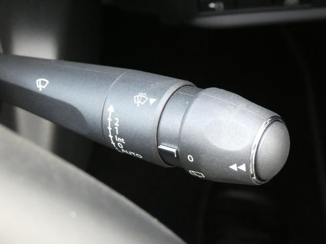 Ｃ５エアクロス プラグインハイブリッド　正規認定中古車　保証整備付　弊社代車　ＥＴＣ　バックカメラ　電動シート　衝突軽減ブレーキ　アイドリングストップ　障害物ソナー　レーンキープ　アクティブクルコン　ＬＥＤライト　純正ホイール　サンルーフ（10枚目）