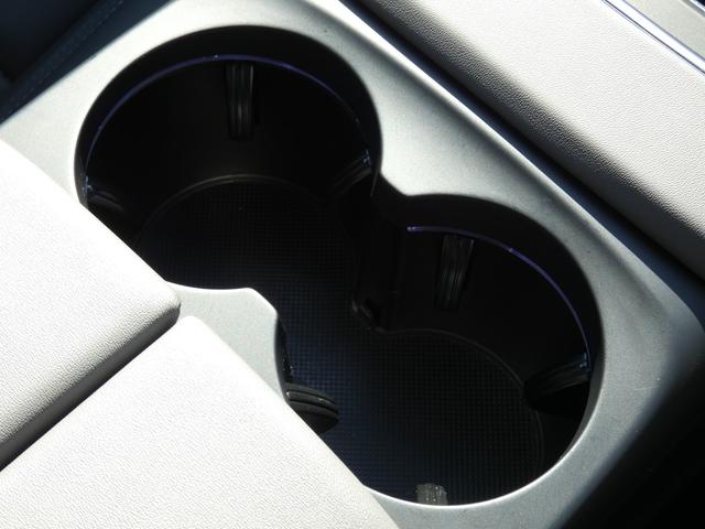 Ｃ５エアクロス プラグインハイブリッド　正規認定中古車　保証整備付　弊社代車　ＥＴＣ　バックカメラ　電動シート　衝突軽減ブレーキ　アイドリングストップ　障害物ソナー　レーンキープ　アクティブクルコン　ＬＥＤライト　純正ホイール　サンルーフ（22枚目）