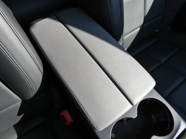 Ｃ５エアクロス プラグインハイブリッド　正規認定中古車　保証整備付　弊社代車　ＥＴＣ　バックカメラ　電動シート　衝突軽減ブレーキ　アイドリングストップ　障害物ソナー　レーンキープ　アクティブクルコン　ＬＥＤライト　純正ホイール　サンルーフ（23枚目）