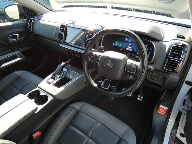 Ｃ５エアクロス プラグインハイブリッド　正規認定中古車　保証整備付　弊社代車　ＥＴＣ　バックカメラ　電動シート　衝突軽減ブレーキ　アイドリングストップ　障害物ソナー　レーンキープ　アクティブクルコン　ＬＥＤライト　純正ホイール　サンルーフ（27枚目）