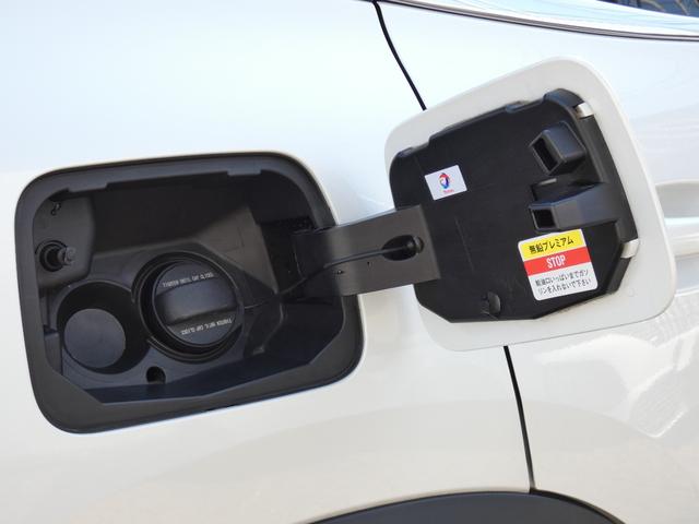 Ｃ５エアクロス プラグインハイブリッド　正規認定中古車　保証整備付　弊社代車　ＥＴＣ　バックカメラ　電動シート　衝突軽減ブレーキ　アイドリングストップ　障害物ソナー　レーンキープ　アクティブクルコン　ＬＥＤライト　純正ホイール　サンルーフ（60枚目）