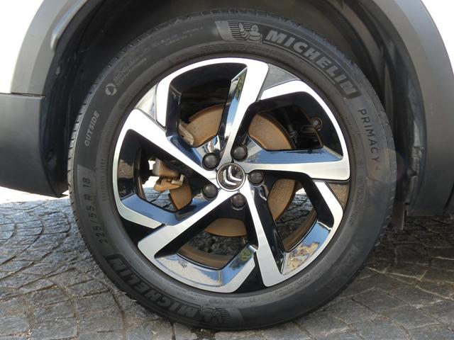 Ｃ５エアクロス プラグインハイブリッド　正規認定中古車　保証整備付　弊社代車　ＥＴＣ　バックカメラ　電動シート　衝突軽減ブレーキ　アイドリングストップ　障害物ソナー　レーンキープ　アクティブクルコン　ＬＥＤライト　純正ホイール　サンルーフ（64枚目）