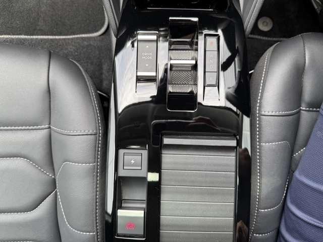 Ｅ－Ｃ４ シャイン　認定中古車保証一年付　ＥＴＣ（22枚目）
