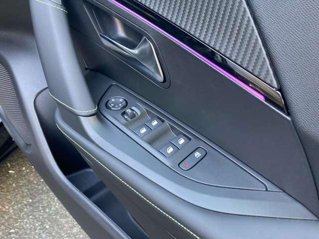 ２００８ ＧＴ　ブルーＨＤｉ　アップルカープレイ　アンドロイドオート　シートヒーター　ＬＥＤヘッドライト　運転席電動シート（6枚目）