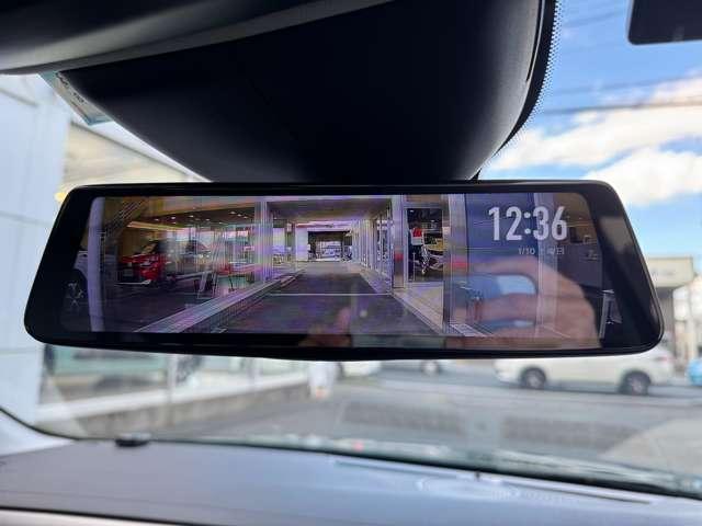 �����f�W�^�����[���~���[