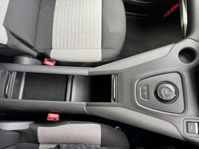 ベルランゴ シャイン　ＥＴＣ　ドライブレコーダー　純正１６インチＡＷ　ＡＣＣ（21枚目）