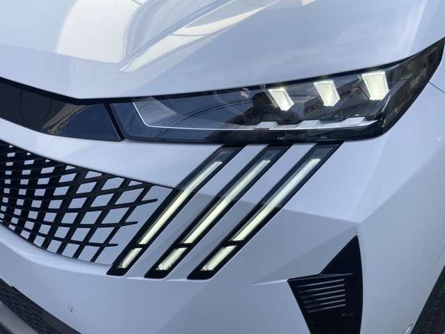 ＧＴ　アルカンタラパッケージ　ハイブリッド　弊社デモカー　新車保証継承２０２８年７月まで　ＥＴＣ　ＡＣＣ　ＬＥＤヘッドライト　１９インチ純正ＡＷ　アップルカープレイ＆アンドロイドオート　電動テールゲート（画像29）