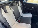 後部座席は使用感も少なく綺麗です!