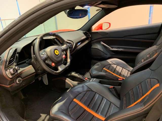 ４８８ＧＴＢ 　Ｆ１　ＤＣＴ　ＲｏｓｓｏＤｉｎｏ　ＬＥＤ付カーボン　Ｆプロテクション　２０インチ鍛造ダークペイントＡＷ　ゴールドブレーキキャリパー　スクーデリアフェラーリフェンダーエンブレム（4枚目）
