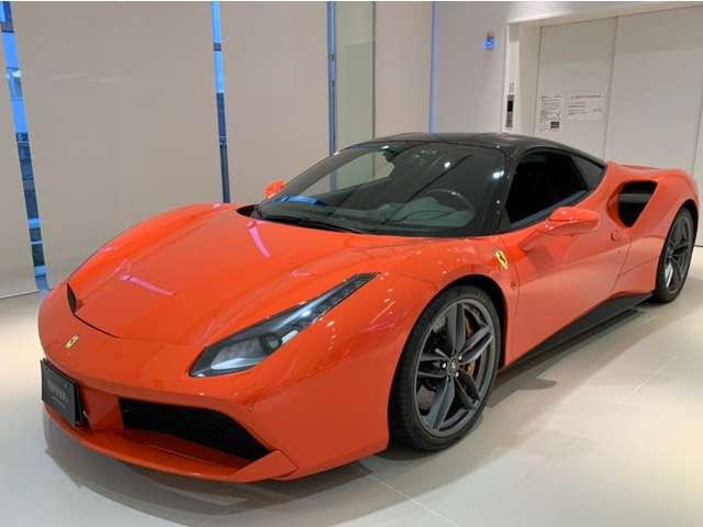４８８ＧＴＢ 　Ｆ１　ＤＣＴ　ＲｏｓｓｏＤｉｎｏ　ＬＥＤ付カーボン　Ｆプロテクション　２０インチ鍛造ダークペイントＡＷ　ゴールドブレーキキャリパー　スクーデリアフェラーリフェンダーエンブレム（8枚目）