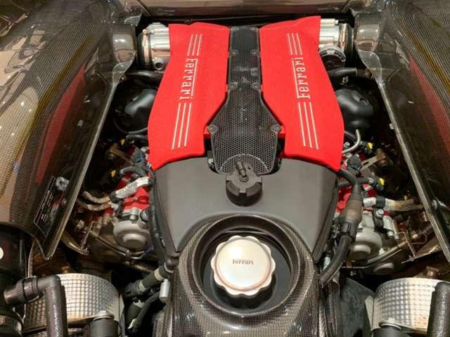 ４８８ＧＴＢ 　Ｆ１　ＤＣＴ　ＲｏｓｓｏＤｉｎｏ　ＬＥＤ付カーボン　Ｆプロテクション　２０インチ鍛造ダークペイントＡＷ　ゴールドブレーキキャリパー　スクーデリアフェラーリフェンダーエンブレム（26枚目）