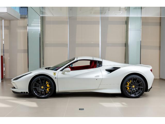 F8スパイダー 認定中古車保証 SpecialColor BiancoItalia 左ハンドル カーボンファイバー(ホイール・フロントスポイラー・アンダードアトリム・サイドスポイラーサイドエアインテークススプリッタ)(13枚目)