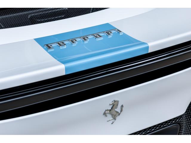 ２９６ＧＴＢ 　新車保証継承　Ｂｉａｎｃｏ　Ｃｅｒｖｉｎｏ　左ハンドル　アルカンターラインナーディティール　サスペンションリフター　ＬＥＤ付きカーボンステアリングホイール　デイトナカーボンファイバーレーシングシート（16枚目）