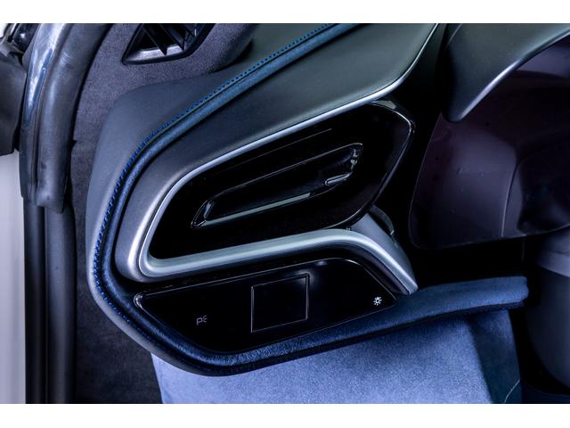 ２９６ＧＴＢ 　新車保証継承　Ｂｉａｎｃｏ　Ｃｅｒｖｉｎｏ　左ハンドル　アルカンターラインナーディティール　サスペンションリフター　ＬＥＤ付きカーボンステアリングホイール　デイトナカーボンファイバーレーシングシート（25枚目）