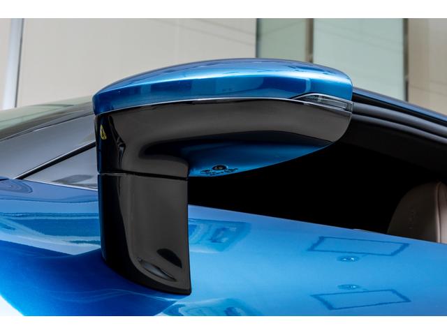 296GTB ベースグレード 新車保証継承 Blu Abu Dhabi 右ハンドル車 カーボンファーバーアッパートンネル・サスペンションリフター・LED付きカーボンファイバーステアリングホイール・カーボンファイバーレーシングシート(18枚目)