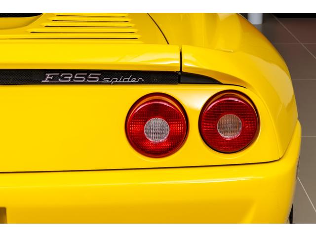 Ｆ３５５ スパイダー　Ｇｉａｌｌｏ　Ｍｏｄｅｎａ　ＭＴ車（23枚目）