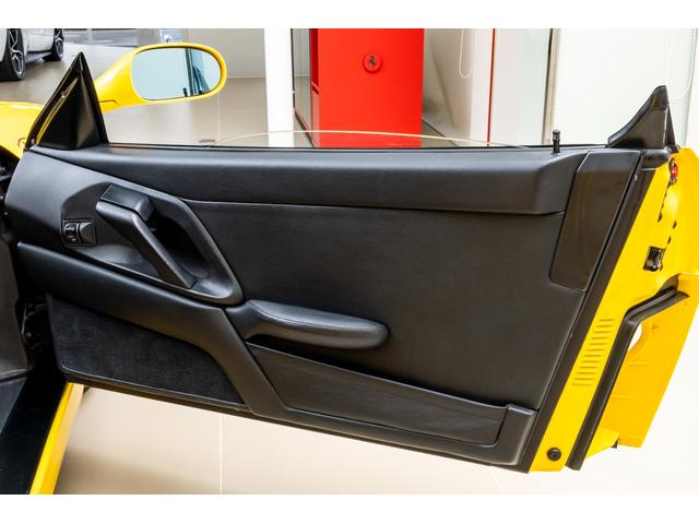 Ｆ３５５ スパイダー　Ｇｉａｌｌｏ　Ｍｏｄｅｎａ　ＭＴ車（36枚目）