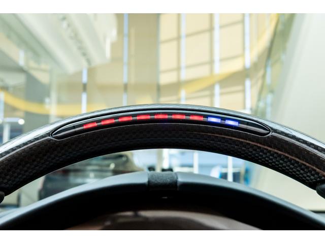 ローマスパイダー 　新車保証継承　ＮｅｒｏＤＳ　左ハンドル車　デイトナスタイルシート　フロントレーダーＡＣＣ　ＬＥＤ付きカーボンステアリングホイール　２０インチクローム仕上鍛造スポーツホイール　ベンチレーテッド電動シート（27枚目）