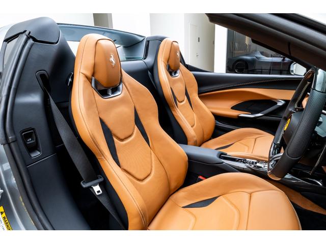 ２９６ＧＴＳ 　新車保証継承　ＧｒｉｇｉｏＴｉｔａｎｉｏ　右ハンドル車　サスペンションリフター搭載　２０インチマットグレーダイヤモンドカット鍛造ホイール　カーボンファーバー（アンダードアカバー・ホイールキャップ）（31枚目）