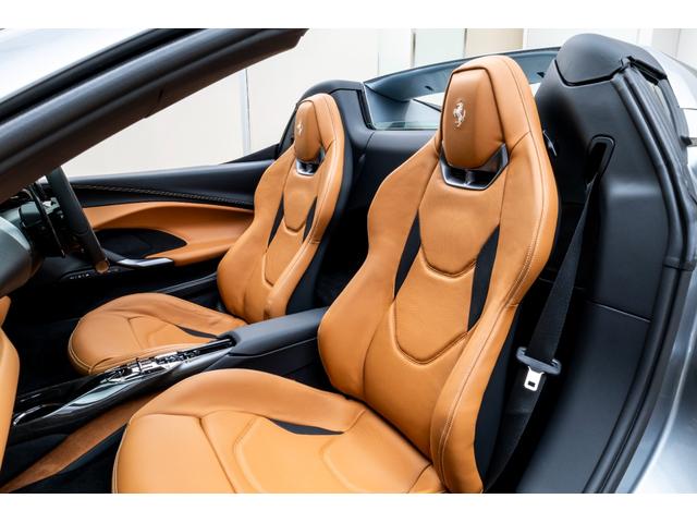 ２９６ＧＴＳ 　新車保証継承　ＧｒｉｇｉｏＴｉｔａｎｉｏ　右ハンドル車　サスペンションリフター搭載　２０インチマットグレーダイヤモンドカット鍛造ホイール　カーボンファーバー（アンダードアカバー・ホイールキャップ）（34枚目）