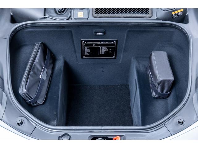 ２９６ＧＴＳ 　新車保証継承　ＧｒｉｇｉｏＴｉｔａｎｉｏ　右ハンドル車　サスペンションリフター搭載　２０インチマットグレーダイヤモンドカット鍛造ホイール　カーボンファーバー（アンダードアカバー・ホイールキャップ）（40枚目）