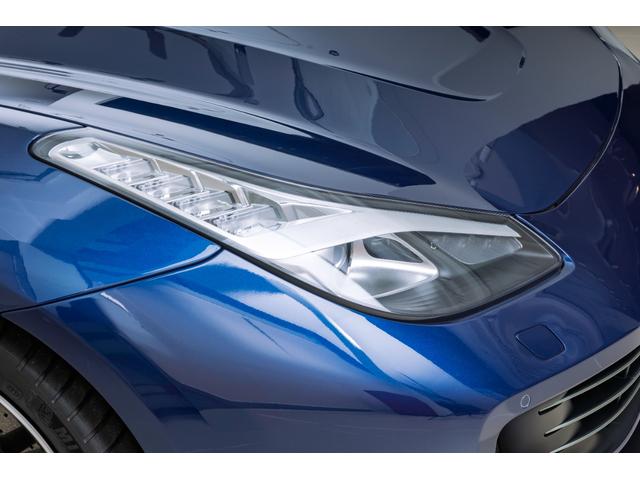 GTC4ルッソ 認定中古車保証 BLU TOUR DE FRANCE 522 前後サスペンションリフター フロントグリルダーククローム仕上 20インチダイヤモンドカット鍛造ホイールカーボンファーバードライバーゾーン(11枚目)