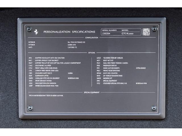 GTC4ルッソ 認定中古車保証 BLU TOUR DE FRANCE 522 前後サスペンションリフター フロントグリルダーククローム仕上 20インチダイヤモンドカット鍛造ホイールカーボンファーバードライバーゾーン(42枚目)