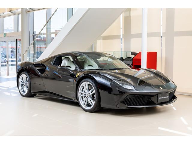 488スパイダー F1 DCT LED付きカーボンステアリングホイール(5枚目)