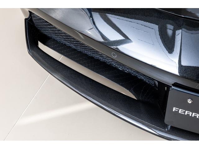 488スパイダー F1 DCT LED付きカーボンステアリングホイール(14枚目)