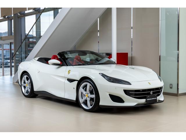 �N���[�Y�h�X�^�C��