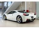458イタリア ベースグレード カーボンファイバーレーシングシートカーボンファイバーレーシングシート+フロントサスペンションリフター付 LED付きカーボンステアリングホイール 20インチ鍛造スポーツホイール アダプティブヘッドライト(5枚目)