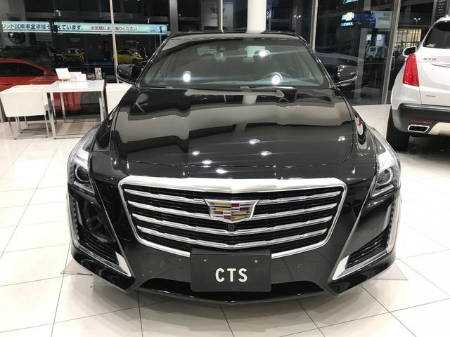 新車未登録車2019モデルブラック/モレロレッド(2枚目)