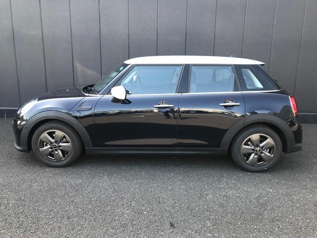 ＭＩＮＩ ＭＩＮＩ